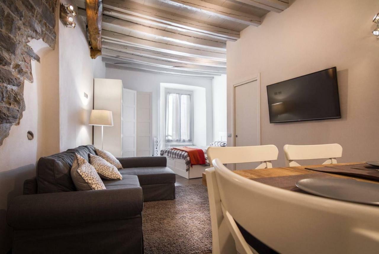 Joivy Chic Studio In Como Centre Διαμέρισμα Εξωτερικό φωτογραφία